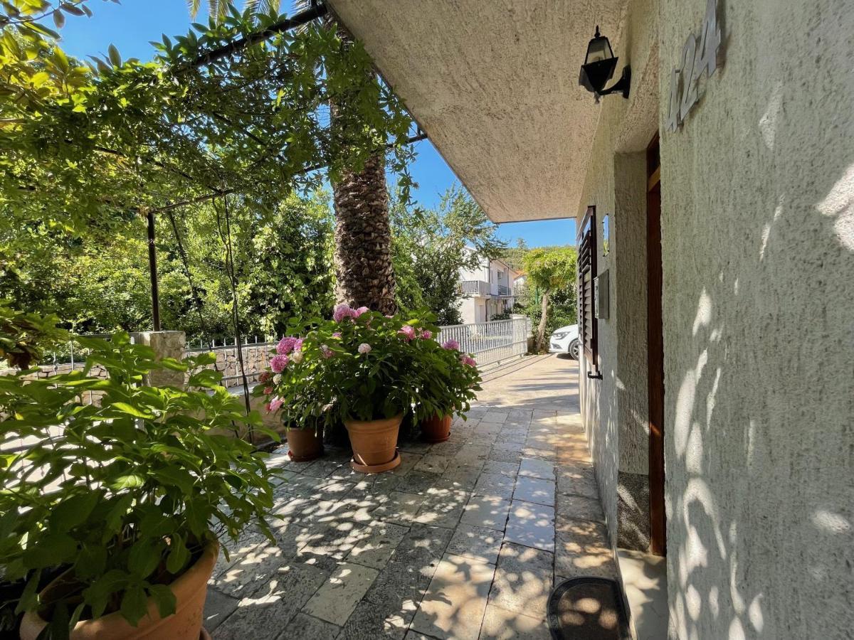 Hvar Guesthouse - Double Bedroom With Private Bathroom Jelsa  Esterno foto